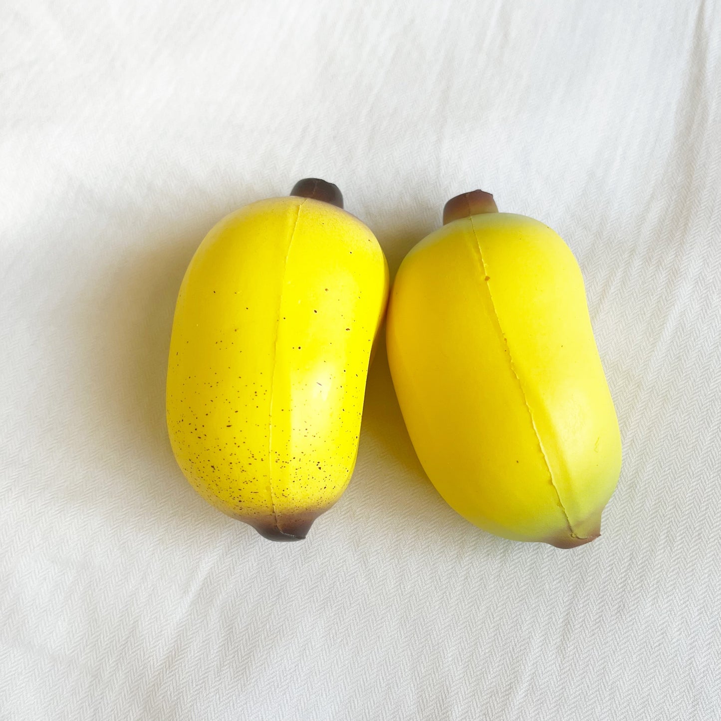 mido banana squishy
