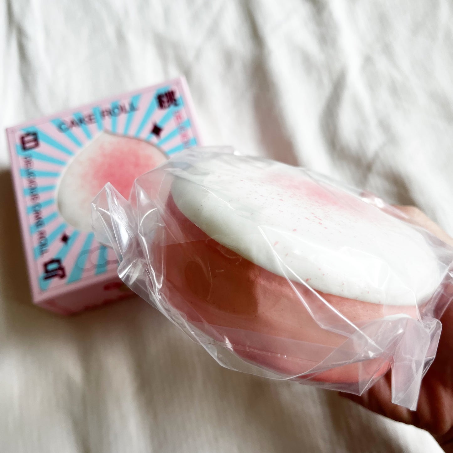 sticky cake squishy