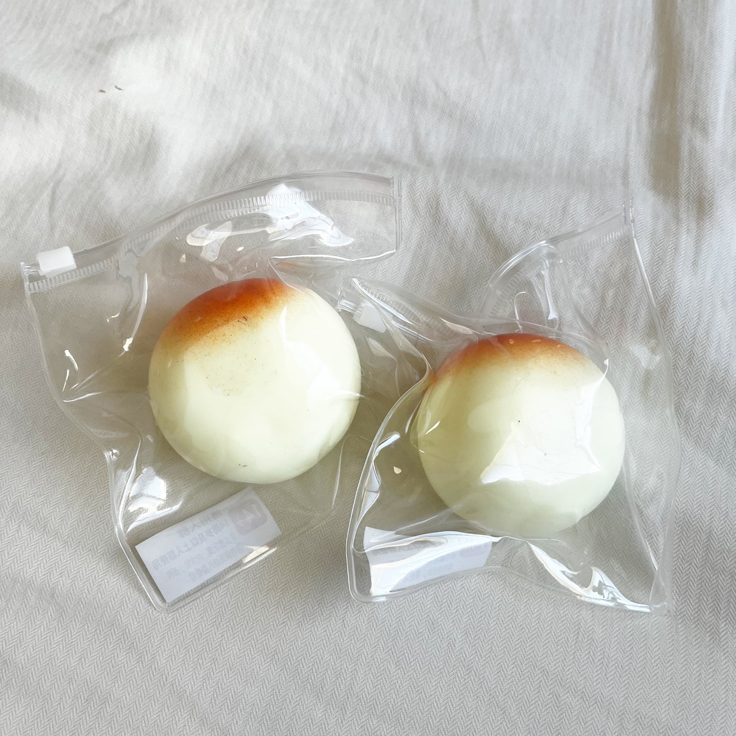 crunchy slushy bead bun squishy
