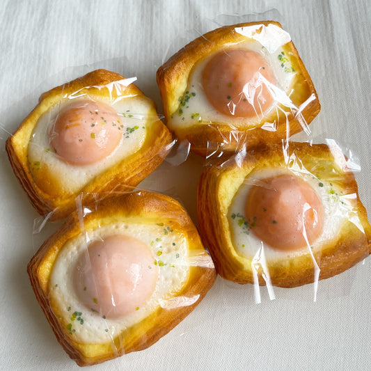 sticky egg pastry squishy