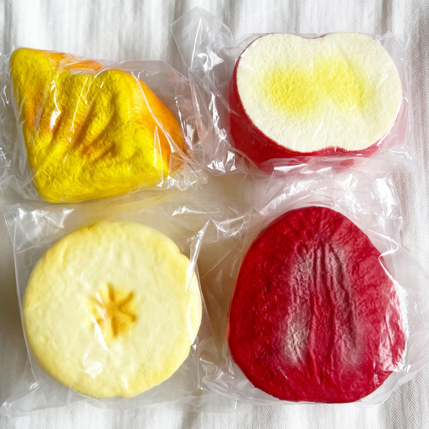 moozy fruit squishy