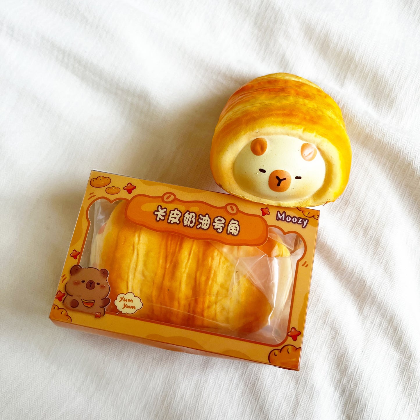 moozy capybara croissant squishy