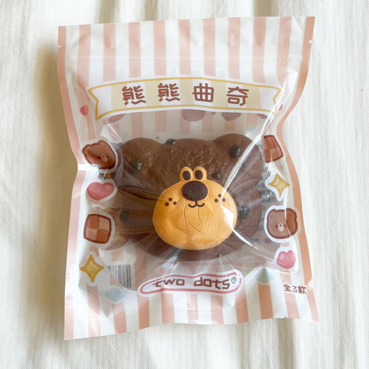 two dots bear cookie squishy
