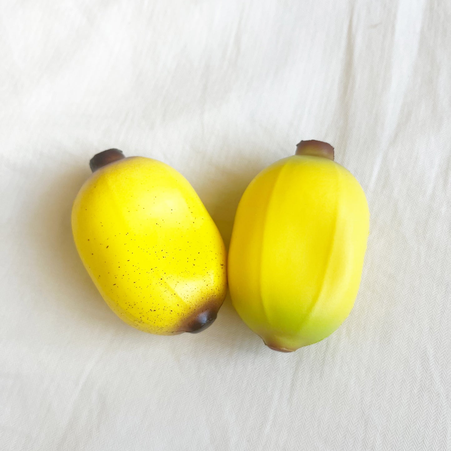 mido banana squishy